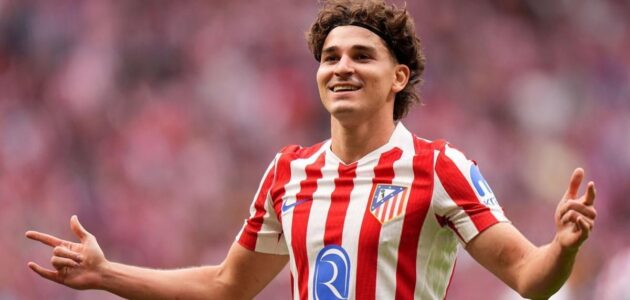 جوليان ألفاريز يصرح بترغبه في الانتقال إلى برشلونة