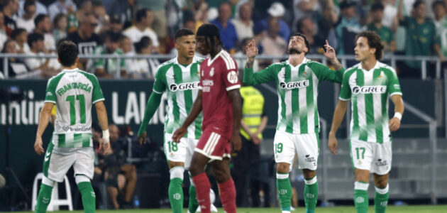 باروت يسطع في أول مباراة لريال مدريد: هدفه يضرب العاصمي ويُعطي ريال بيتيس الفوز
