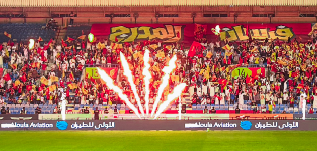 قادسية يحيي تاريخها: البانرات تتكلم عن كأس أبطال الكؤوس الآسيوية 1994
