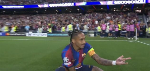 رافينها يسطع في الكامب نو: هدفه الثالث يضمن فوز برشلونة على فينورد في دوري أبطال أوروبا